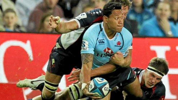 Israel Folau set up two tries for the Waratahs during their second-half comeback against the Rebels on Friday.