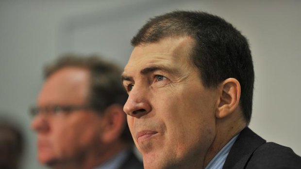 Jim Stynes is tipped to step down from his role at Melbourne.
