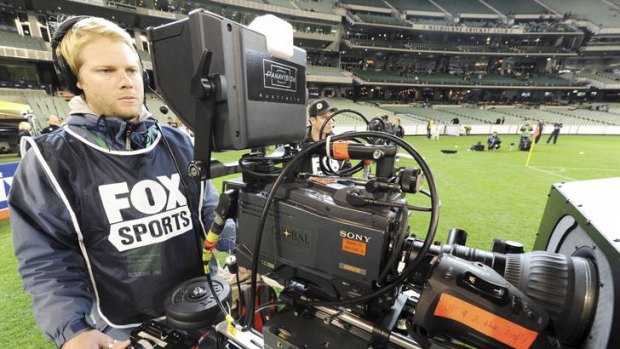 Fox Sports will continue to broadcast NRL matches with Channel Nine.