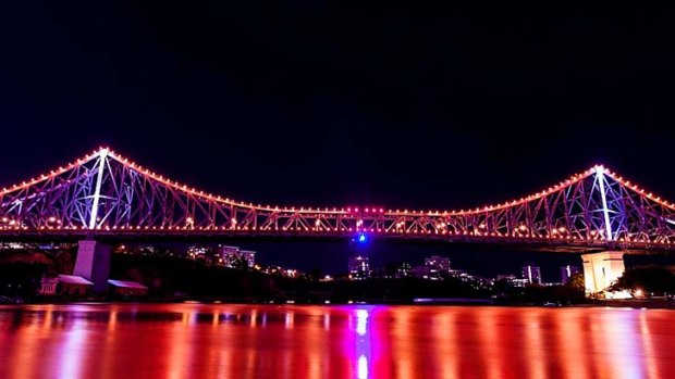 The Story Bridge's new lights on show.