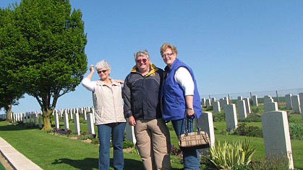 Australians Marie Farrell, her sister Velma and Robert Foster at Villers-Bretonneux.