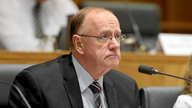 Senator Ian Macdonald wants the GST to be applied to fresh food, as was originally proposed prior to the 1998 election.
