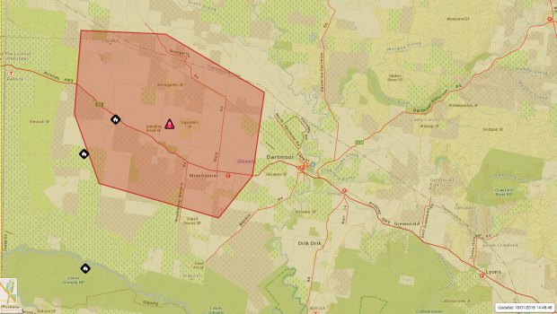 There is a bushfire at 17km west of Dartmoor that is burning out of control.