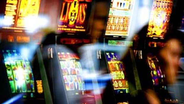 Whistleblowers from Crown Melbourne claimed they were ordered to tamper with the pokies.