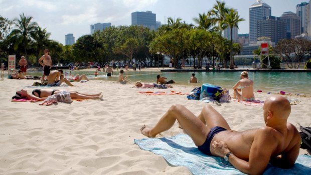 Brisbane City hit 33 degrees by 8.30am on Christmas Day