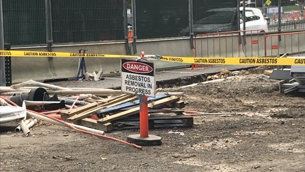 Asbestos has been unearthed at the Metro rail tunnel construction site on St Kilda Road.