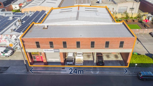 Six bidders pushed an Abbotsford warehouse at 9 South Audley Street to $4.51 million at auction, about $310,000 over reserve.
