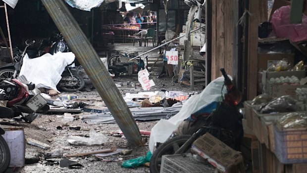 A market in Yala province, southern Thailand, has been bombed.