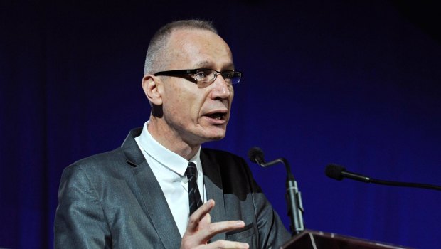 News Corp chief executive Robert Thomson recently met with Facebook.