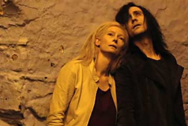 Only Lovers Left Alive Review Hipster Vampires The Essence Of Cool