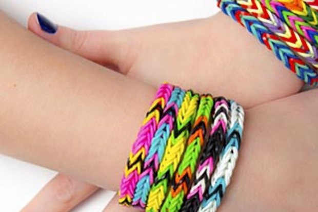 School bans Rainbow Loom bracelets