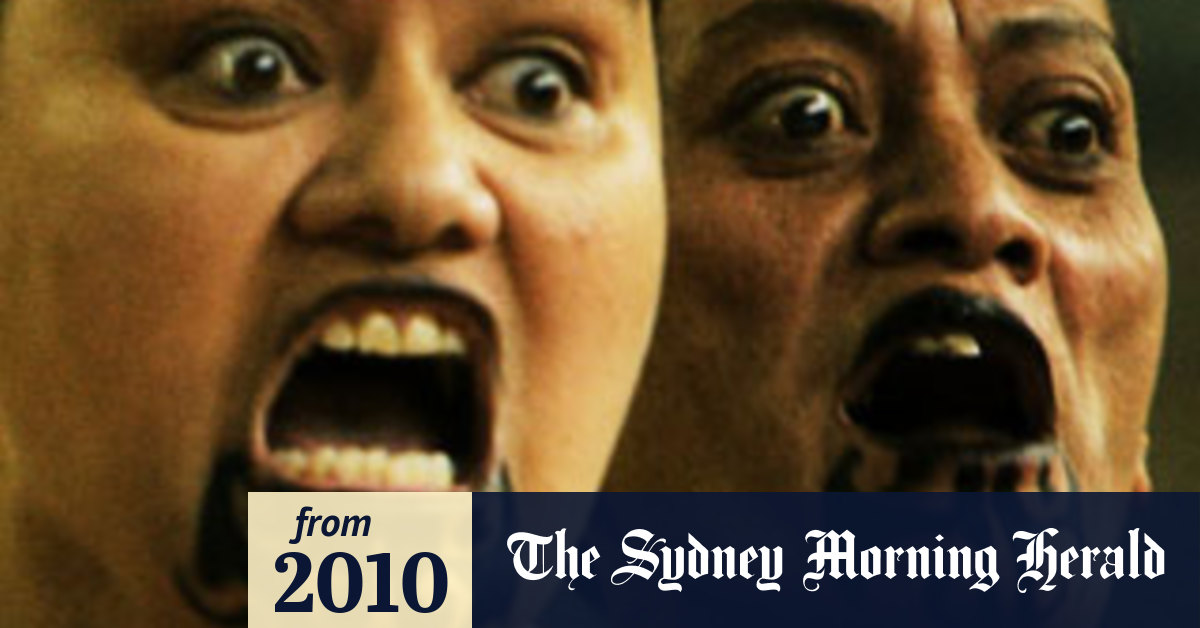 Ever Wondered What They Re Saying In The Haka La letra de «kapa o pango», a diferencia de «ka mate», fue escrita para describir a los all blacks y lo que significa formar parte de ese equipo. saying in the haka