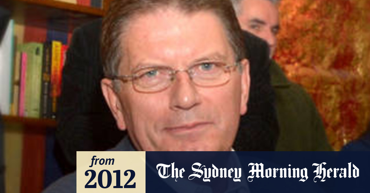 Queensland on another page as Baillieu gets behind state writers #39 award