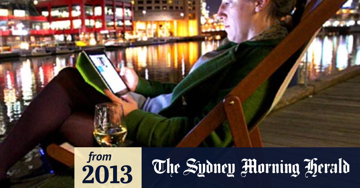 Addicted to work emails - even on holidays, weekends