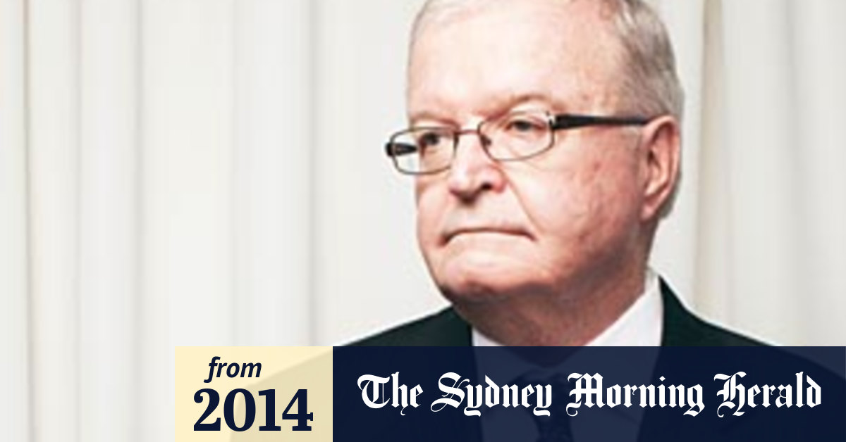 NSW Supreme Court Chief Justice Tom Bathurst urges debate on mandatory