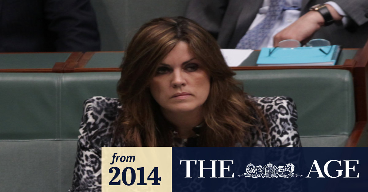Peta Credlin backs burqa ban in Federal Parliament