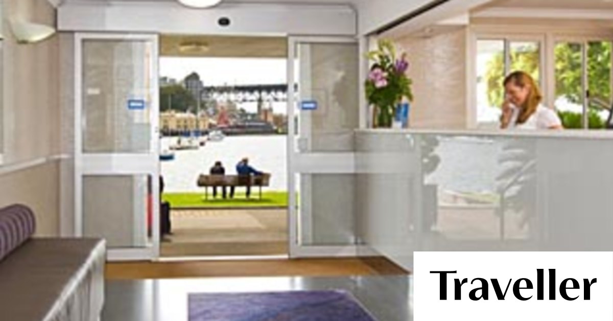 Harbourside Apartments, McMahons Point review Seats