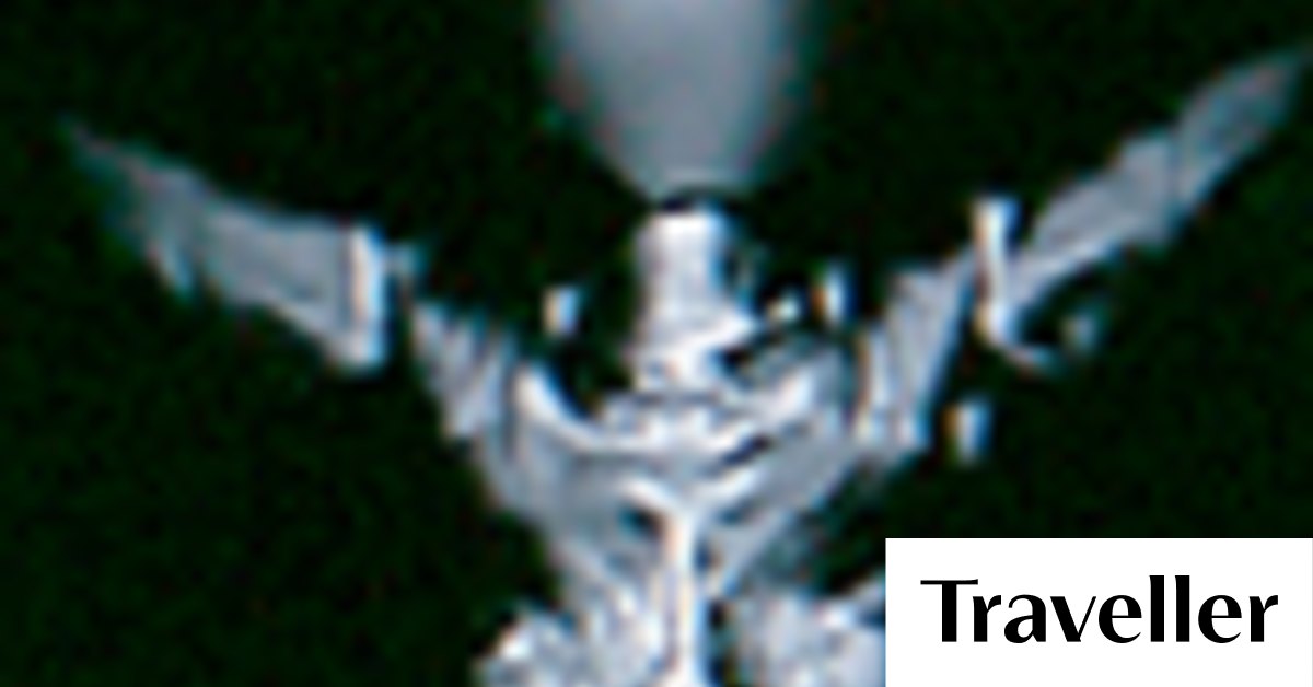 Dubai bans seethrough airport body scanners