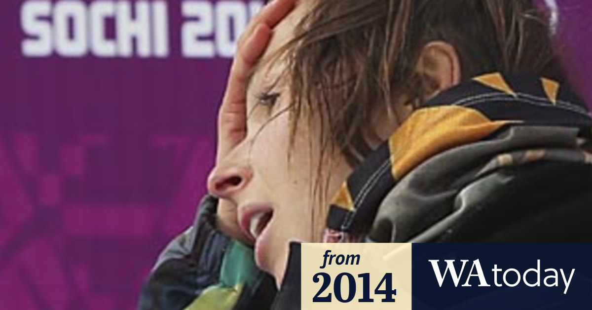 Sarka Pancochova smashes helmet in spectacular slopestyle ...