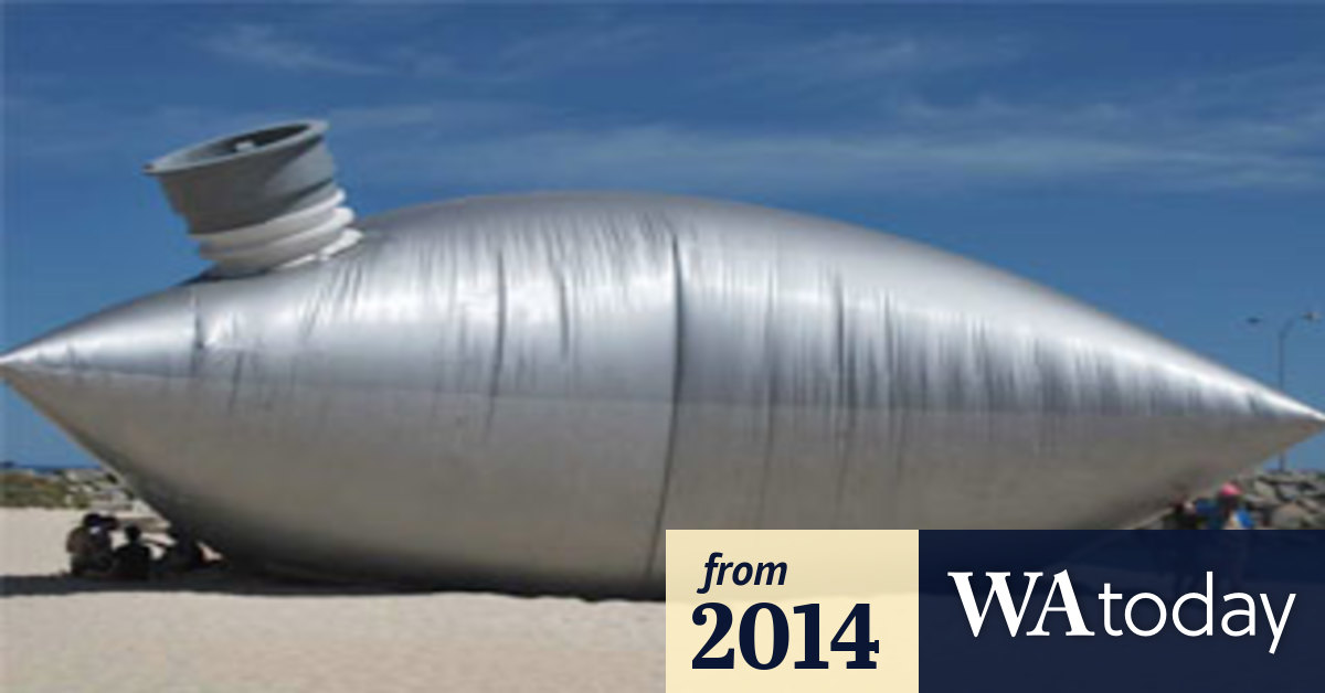 Giant goon bag dwarfs Perth's Sculpture by the Sea