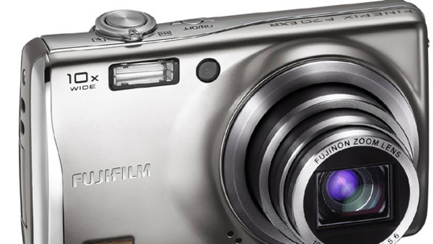 Review: Fuji Finepix F70EXR