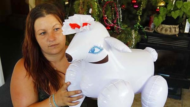 Kids given blow up sheep as prizes at NZ fair