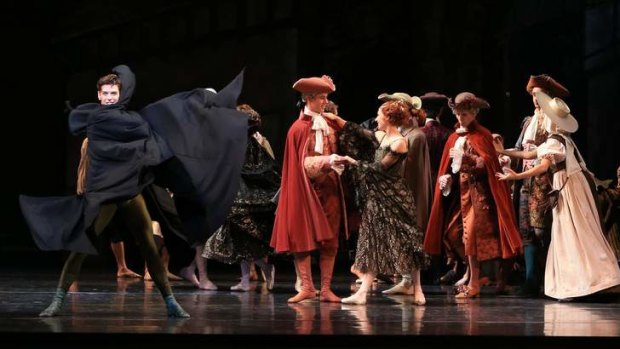 Light and dark in The Australian Ballet's Manon: review