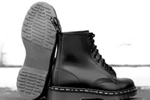 Dr martens hotsell victoria australia