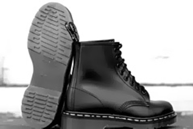 Dr martens hotsell victoria australia