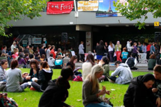 More Students Receive First round Uni Offers