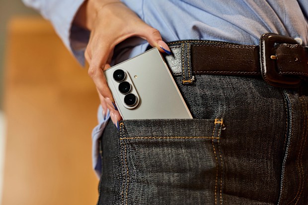 Galaxy Z Fold7: Samsung’s new folding phone feels just like a regular phone