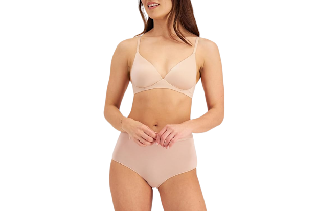 Berlei Women’s UnderState Wirefree Bra.