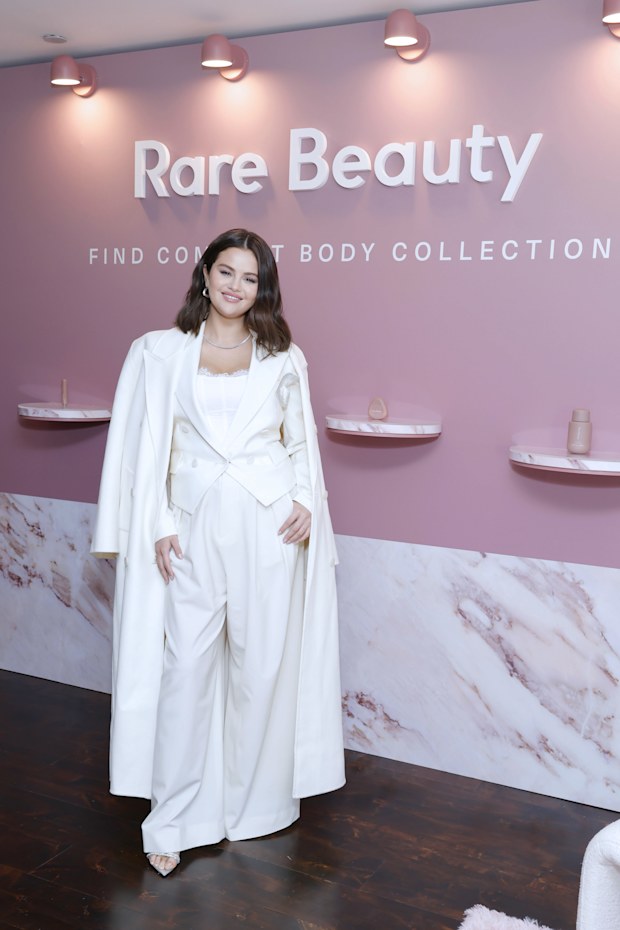 BEVERLY HILLS, CALIFORNIA - JANUARY 10: Selena Gomez Celebrates the Launch of Rare Beauty's Find Comfort Body Collection on January 10, 2024 in Beverly Hills, California. (Photo by Stefanie Keenan/Getty Images for Rare Beauty)
