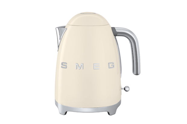 Smeg KLF03 50’s Style 1.7L Kettle Cream.