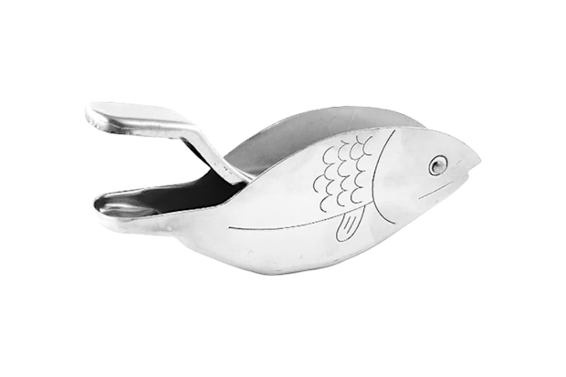 Garhelper Manual Stainless Steel Fish Shape Citrus Juicer.