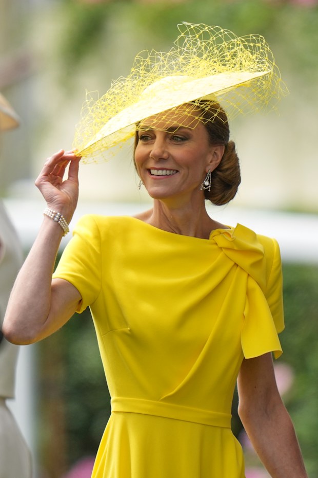 Kate, Princess of Wales arrives on the second day of the Royal Ascot horse race meeting in Ascot, England