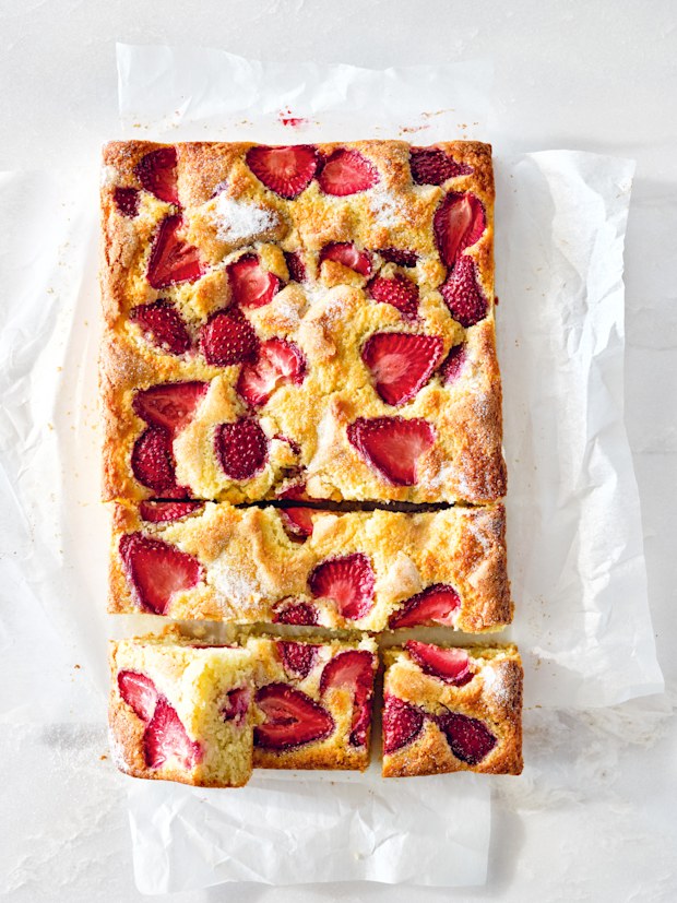 Super easy strawberry cake recipe from Donna Hay’s Kids Baking cookbook