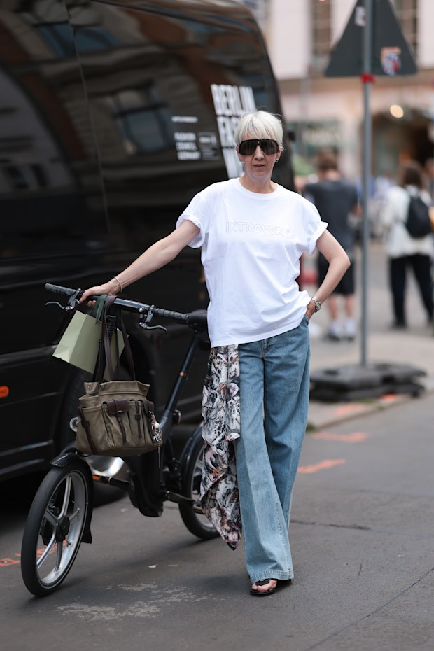 Baggy Jeans Berlin Fashion Week SS27 2026