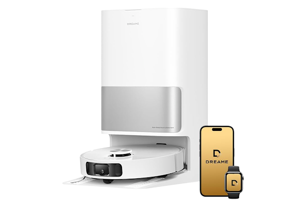 The dreame L10 robot vacuum. 