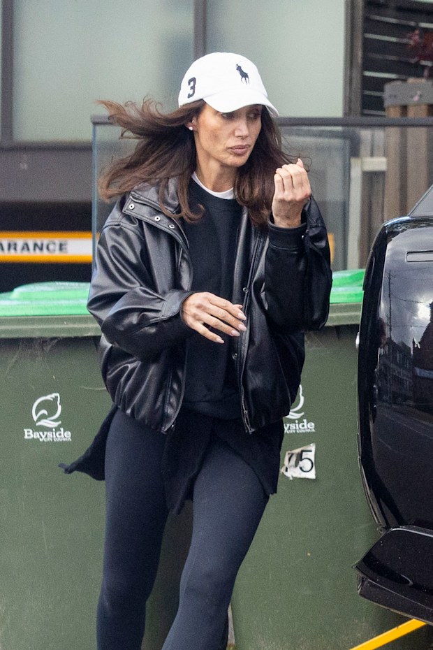 Snezana Wood spotted without wedding ring as she looks tense during Melbourne outing amid marriage turmoil Snezana Wood was spotted without her wedding ring as she took a phone call while running errands in Melbourne.