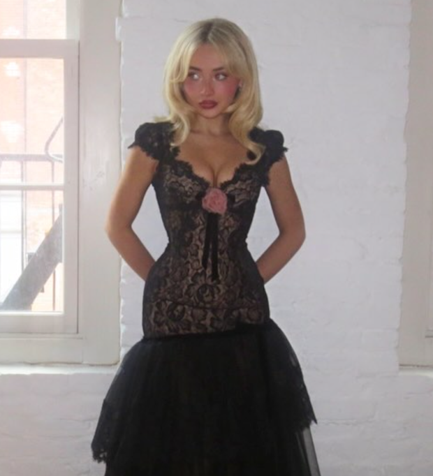 Sabrina Carpenter shows off the wedding dress she wore to Taylor Swift and Travis Kelce’s wedding.