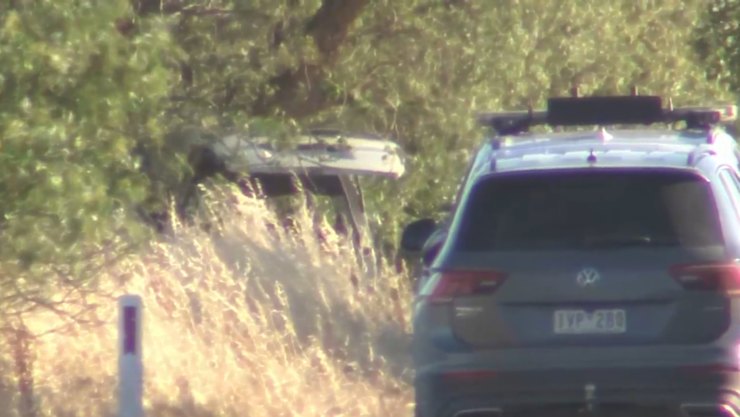 Four killed in horror bush crash in Victoria