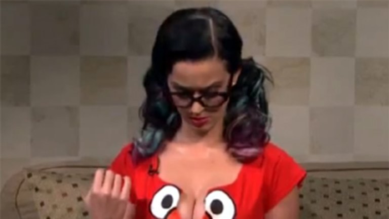 katy perry elmo