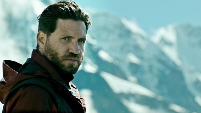 Point Break Movie starring Edgar Ramirez, Luke Bracey, and Teresa Palmer