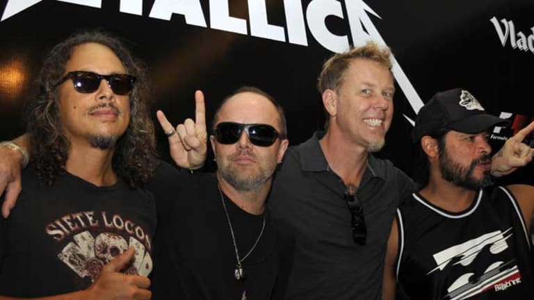 Metallica no-show prompts riot in India