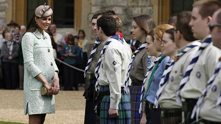 Queen turns 87 as Duchess shows baby bump - 768 x 432 jpeg 43kB