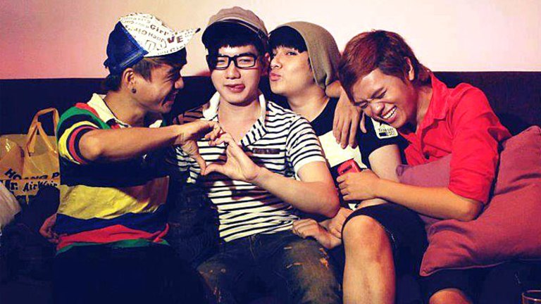 NGOCHANI CELEBRITY DATING