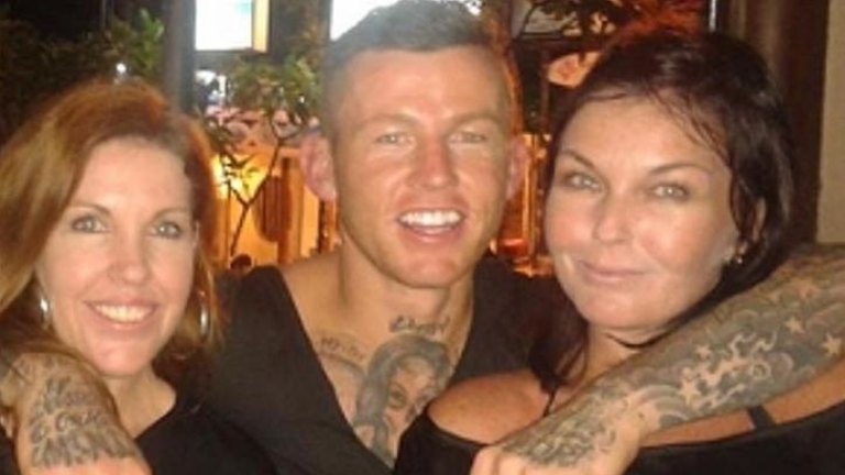 Todd Carney pictured with Schapelle and Mercedes Corby in Bali