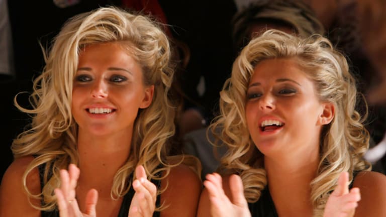 Hugh Hefners twin girlfriends leave the mans Hugh Hefners twin girlfriends leave the mans