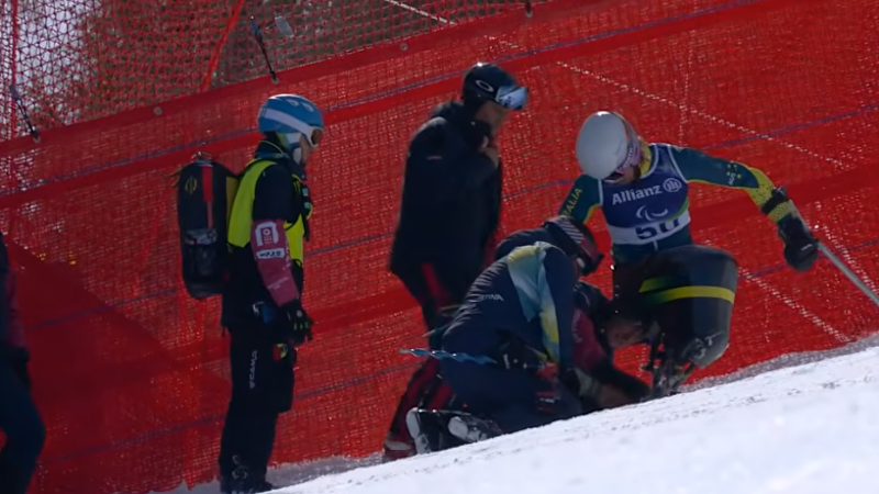 Aussie Paralympian hits head during alpine skiing crash